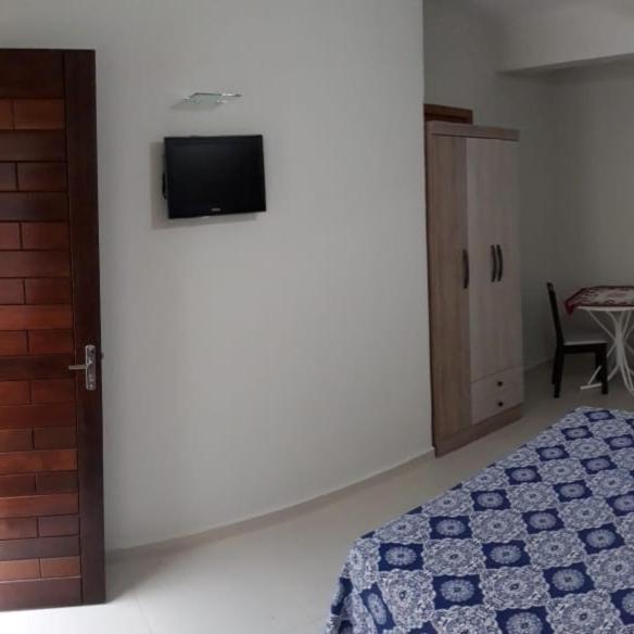 Quarto Completo E Cafe Da Manha Em Bombinhas Bed and Breakfast Exteriör bild